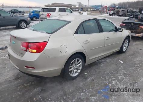 2014 Chevrolet Malibu 1Lt z USA, uszkodzony, nr VIN 1G11C5SL8EF148944